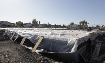 Serrano Woods Apartments in Orange, CA - Building Photo - Building Photo