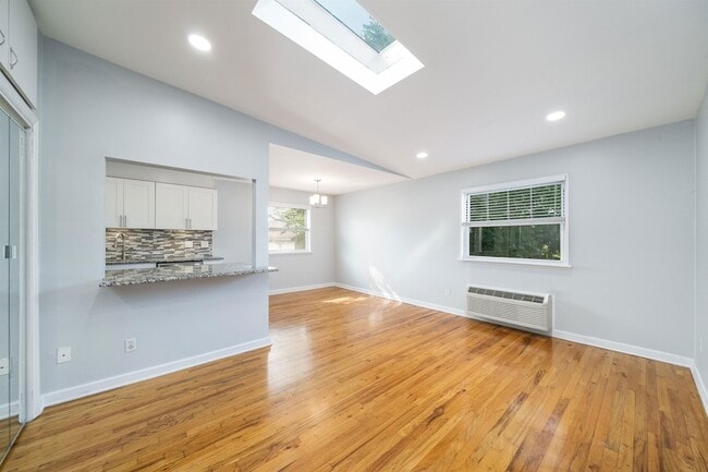 6715 Polk St, Unit 3 in West New York, NJ - Building Photo - Building Photo