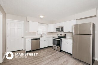 7809 Axtell Ave in Louisville, KY - Building Photo - Building Photo