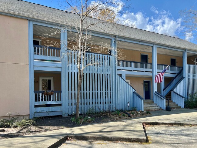property at 1409 Harbourside Dr