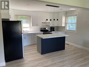 714 Tennyson Ave in Oshawa, ON - Building Photo - Building Photo