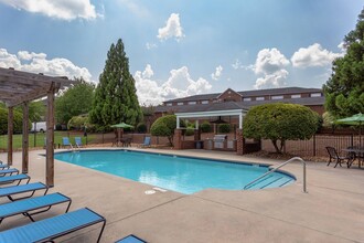 Morgan Ridge in Winston-Salem, NC - Foto de edificio - Building Photo