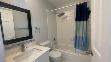 1432 SW 47th Ave in Deerfield Beach, FL - Building Photo - Building Photo