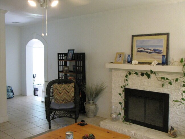 3608 Knollwood Dr in Durham, NC - Building Photo - Building Photo