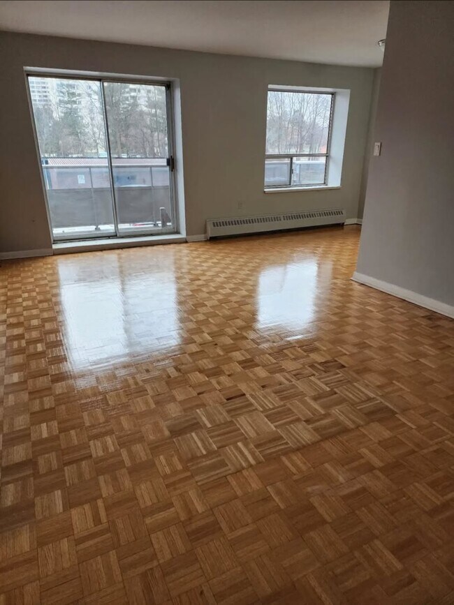 Dixon Terrace in Toronto, ON - Building Photo - Building Photo