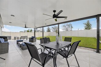 3602 Forest Path Dr in Plant City, FL - Building Photo - Building Photo