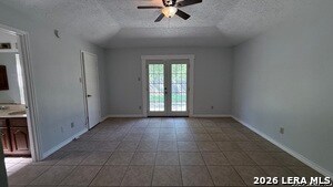 9039 Wellesley Manor Dr in San Antonio, TX - Building Photo - Building Photo