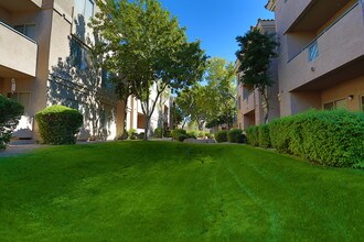 Vintage at Scottsdale in Scottsdale, AZ - Foto de edificio - Other
