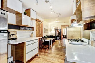 314 6th St in Jersey City, NJ - Building Photo - Building Photo