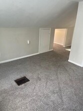 11798 Outer Dr W in Detroit, MI - Building Photo - Building Photo