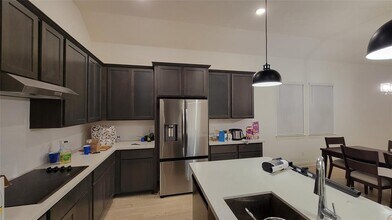 1720 Scenic Hts Ln in Georgetown, TX - Building Photo - Building Photo