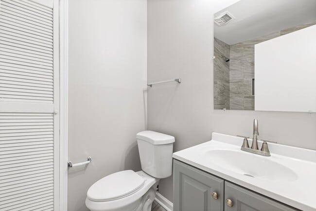 3240 Boxdale St in Memphis, TN - Building Photo - Building Photo