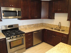 28160 Landau Blvd in Cathedral City, CA - Building Photo - Building Photo