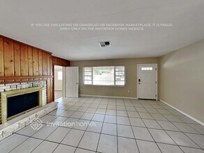 2310 Sandrala Dr in Sarasota, FL - Building Photo - Building Photo