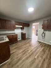 2 N Monroe Ave in Brownsville, TN - Building Photo - Building Photo