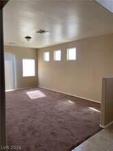 3753 Hollycroft Dr in North Las Vegas, NV - Building Photo - Building Photo