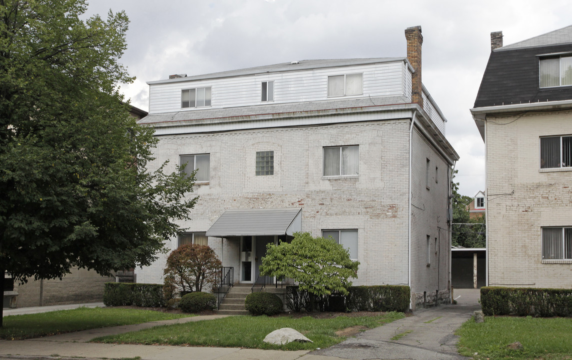 720 N Negley Ave in Pittsburgh, PA - Foto de edificio