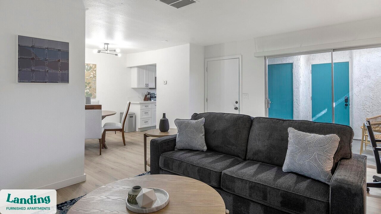 1455 E Katie Ave in Las Vegas, NV - Building Photo