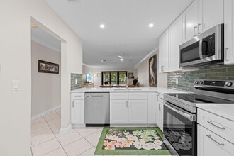 9193 Pecky Cypress Ln in Boca Raton, FL - Building Photo - Building Photo