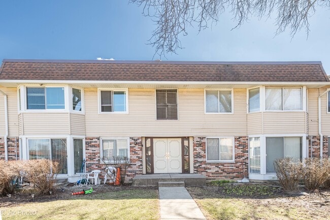 property at 3100 Roberts Dr