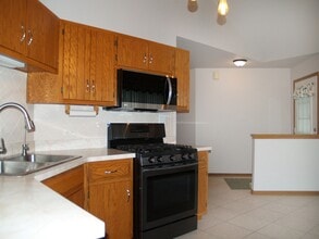 4707 Mikasa Ct in Joliet, IL - Building Photo - Building Photo