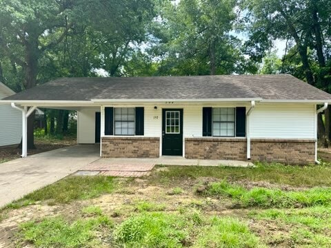 property at 152 Shady Ln