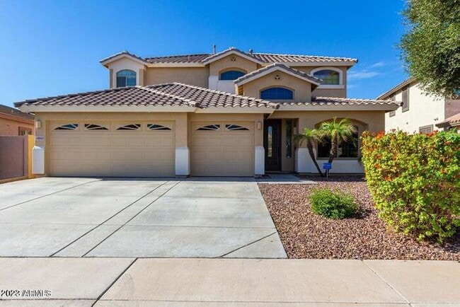14813 W Roanoke Ave in Goodyear, AZ - Building Photo - Building Photo