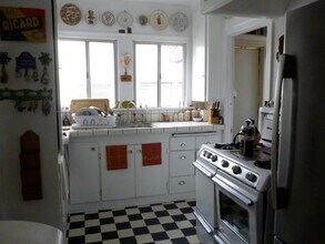 727 N Occidental Blvd, Unit 700 n. occidental blvd in Los Angeles, CA - Foto de edificio - Building Photo