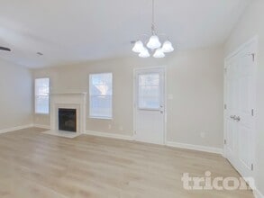 2918 Brekonridge Centre Dr in Monroe, NC - Building Photo - Building Photo