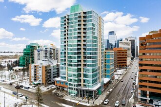 Solaire in Calgary, AB - Building Photo - Building Photo