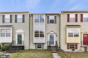 1963 Winslow Ct in Woodbridge, VA - Building Photo