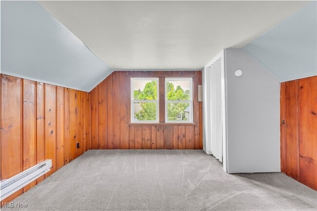 property at 915 Helmsdale Rd