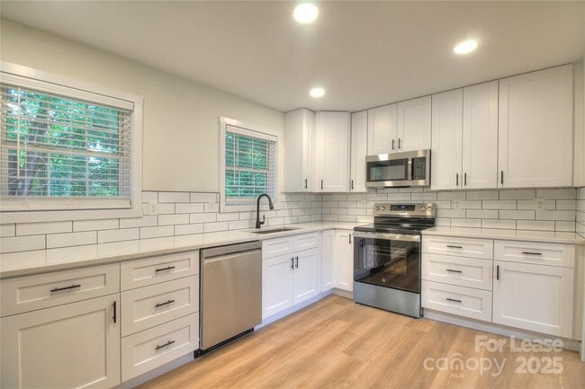 property at 319 Howie Mine Rd