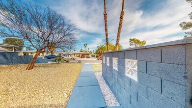 1531 Commanche Dr in Las Vegas, NV - Building Photo - Building Photo