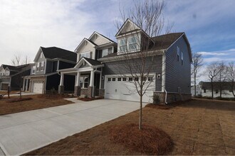 1924 Carrollton Dr in Indian Trail, NC - Foto de edificio - Building Photo