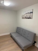 502 Brookside Dr in Oakville, ON - Building Photo - Building Photo