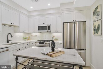 1654 K St NE in Washington, DC - Building Photo - Building Photo