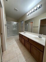 9125 Camp Light Ave in Las Vegas, NV - Building Photo