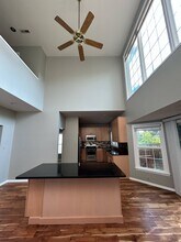 5556 Village Center Dr in Centreville, VA - Building Photo - Building Photo