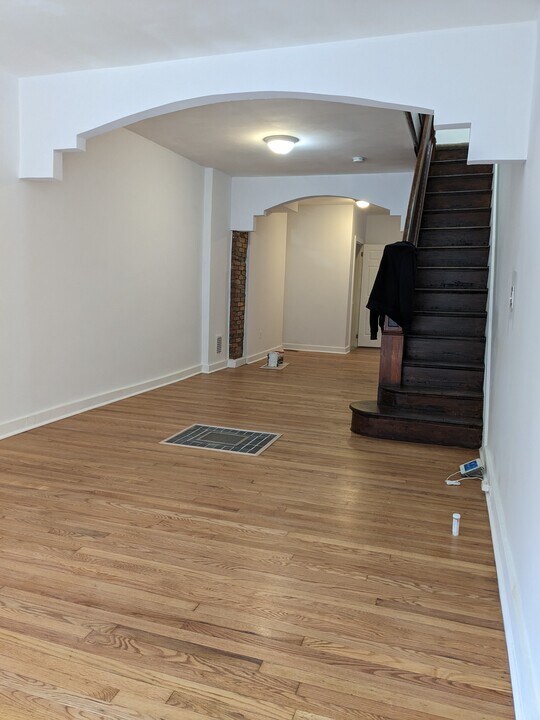 716 N Belnord Ave Photo