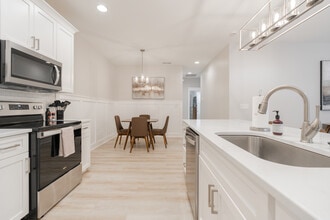 The Flats at Keystone in Evansville, IN - Foto de edificio - Interior Photo