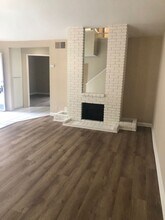 12 Tangerine in Irvine, CA - Building Photo - Building Photo