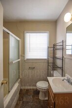 1810 W 7th St in Coffeyville, KS - Building Photo - Building Photo