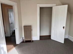 408 Porter St in Manchester, NH - Building Photo - Building Photo