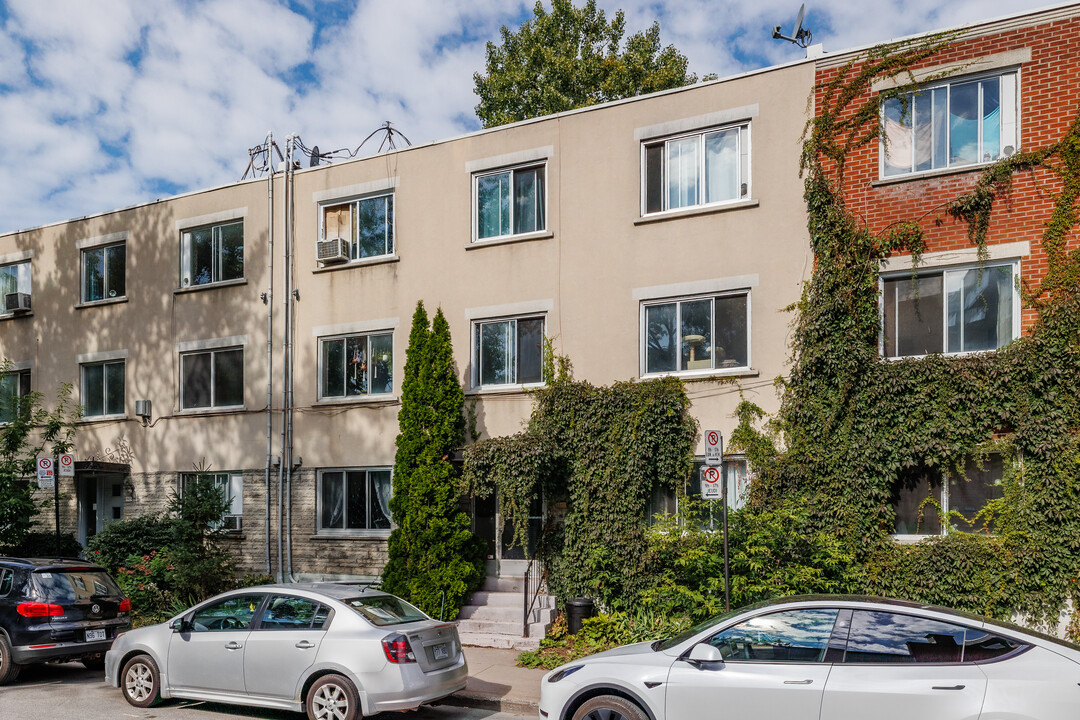 1895 Payette Rue in Montréal, QC - Building Photo