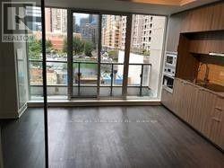 955 Bay St. in Toronto, ON - Building Photo - Building Photo