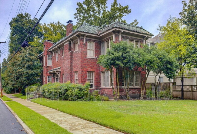 654 Anderson St in Memphis, TN - Building Photo - Building Photo