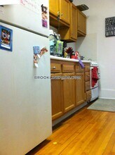 19 Fairbanks St, Unit 21 in Brookline, MA - Building Photo - Building Photo