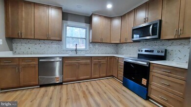 373 Bowman Rd in Front Royal, VA - Building Photo - Building Photo