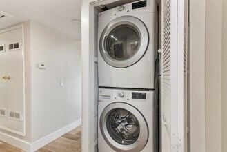 1330 Reed Ave in San Diego, CA - Building Photo - Building Photo